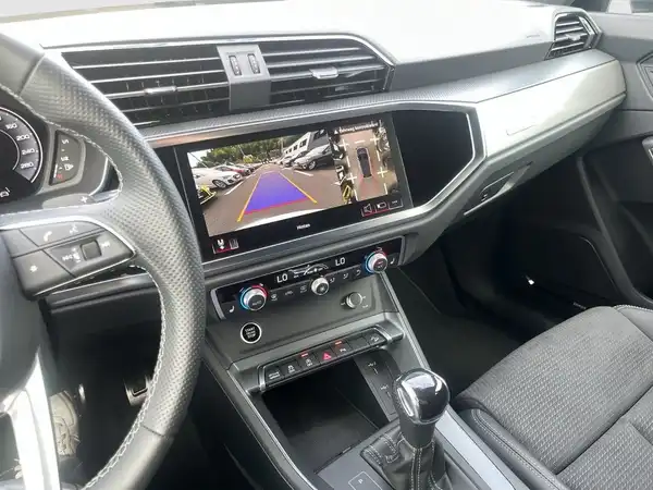 AUDI Q3 (19/20)