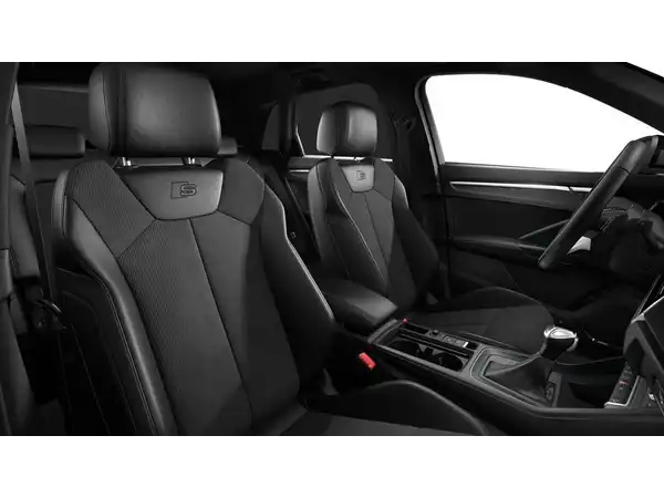 AUDI Q3 (9/12)