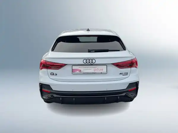 AUDI Q3 SPORTBACK (4/18)