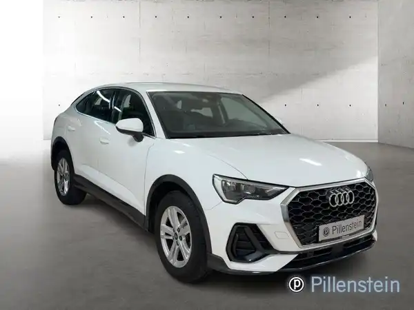 AUDI Q3 SPORTBACK (5/17)