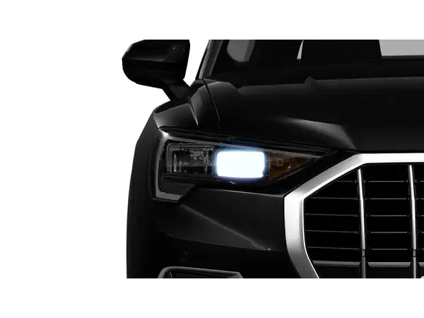 AUDI Q3 (2/11)