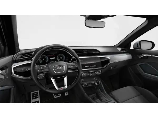 AUDI Q3 (10/11)