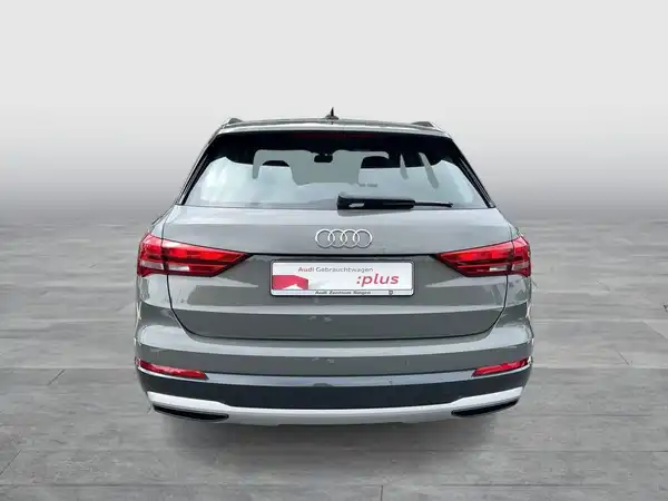 AUDI Q3 (5/21)