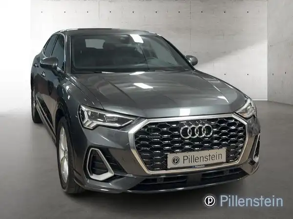 AUDI Q3 SPORTBACK (5/17)