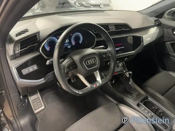 AUDI Q3 SPORTBACK (8/17)