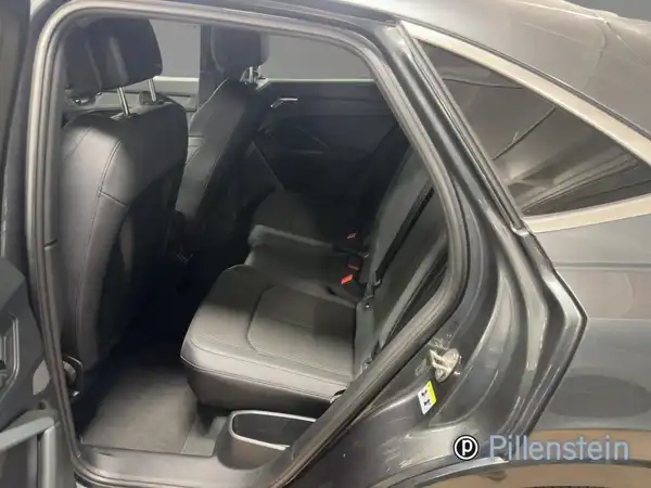 AUDI Q3 SPORTBACK (9/17)