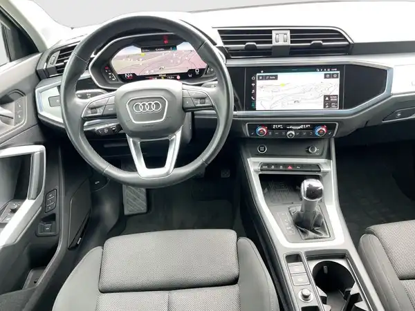 AUDI Q3 SPORTBACK (14/24)