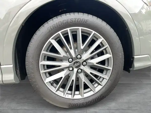 AUDI Q3 SPORTBACK (10/24)
