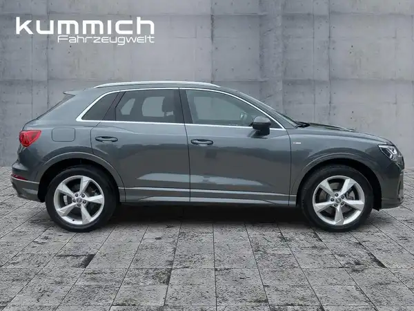 AUDI Q3 (3/15)