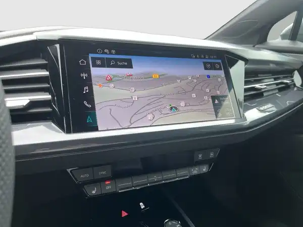 AUDI Q4 E-TRON (13/18)