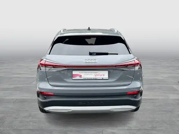 AUDI Q4 E-TRON (4/18)