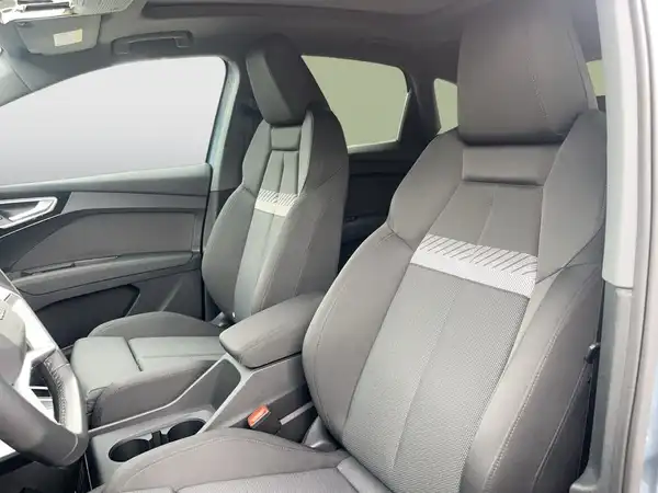 AUDI Q4 SPORTBACK E-TRON (11/22)