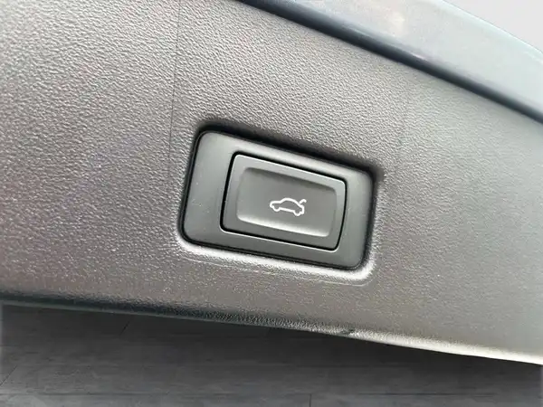 AUDI Q4 SPORTBACK E-TRON (16/22)
