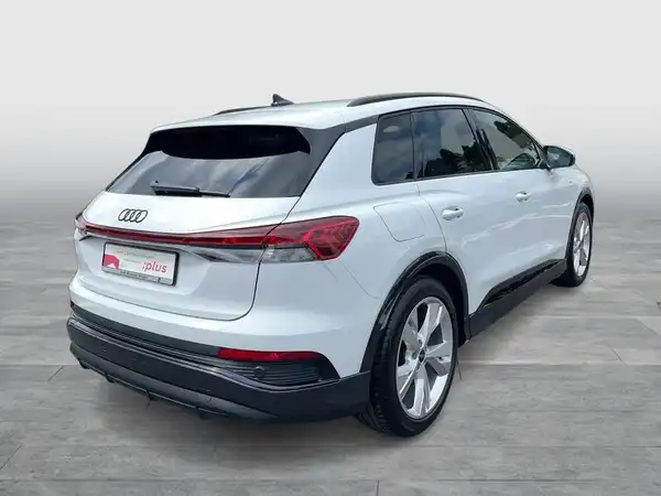 AUDI Q4 E-TRON (5/19)