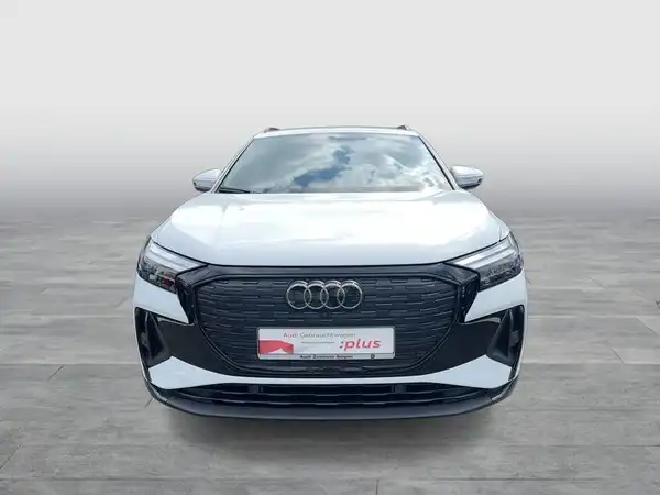 AUDI Q4 E-TRON (10/19)