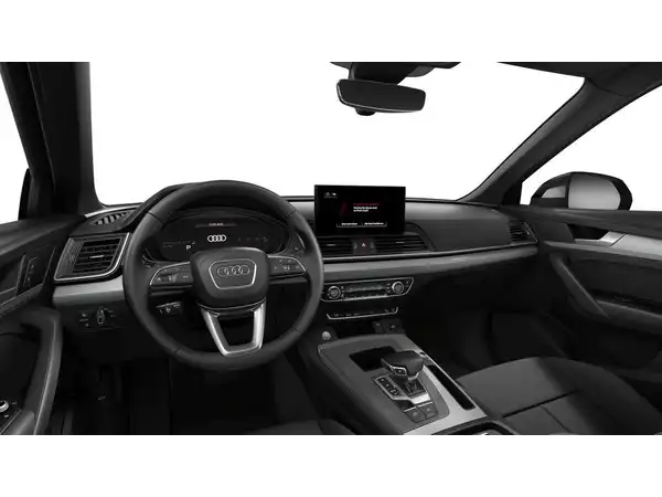 Das Bild zeigt das Innere eines AUDI Q5 mit einem schwarzen Interieur.