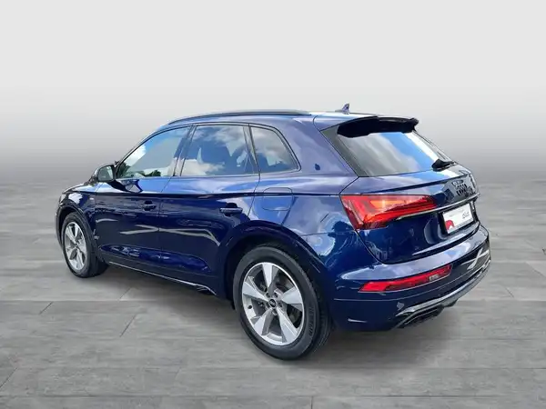 AUDI Q5 (4/24)
