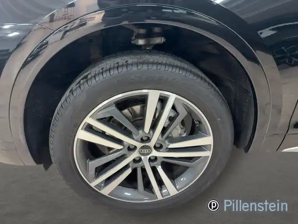 AUDI Q5 (6/16)