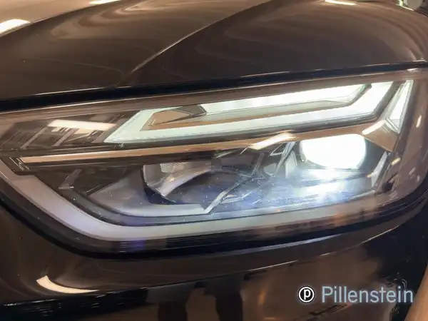 AUDI Q5 (15/16)
