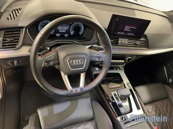 AUDI Q5 (10/17)