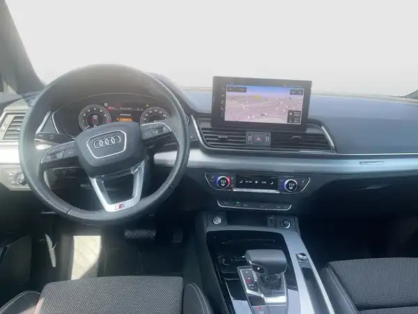 AUDI Q5 (13/21)