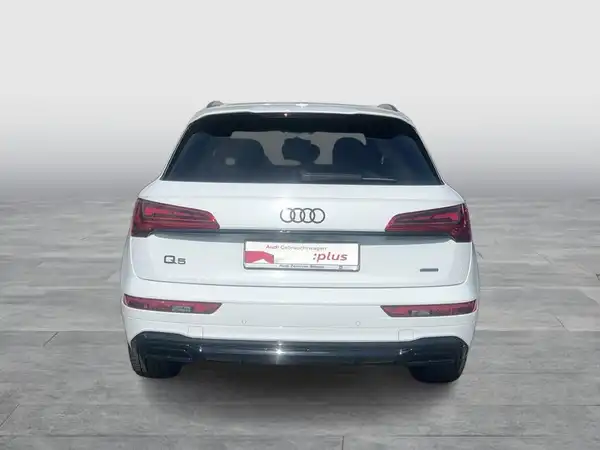 AUDI Q5 (4/21)