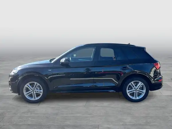 AUDI Q5 (1/29)