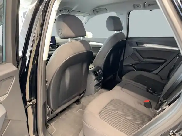 AUDI Q5 (12/22)