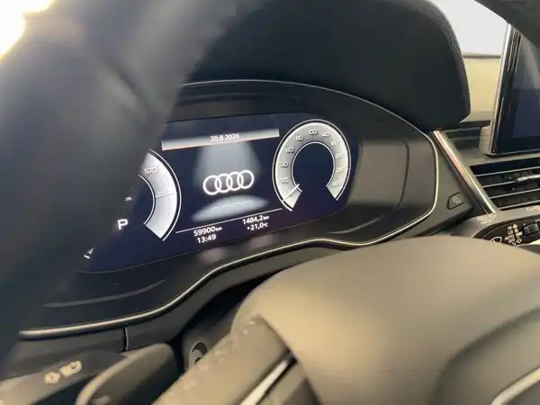 AUDI Q5 (10/22)