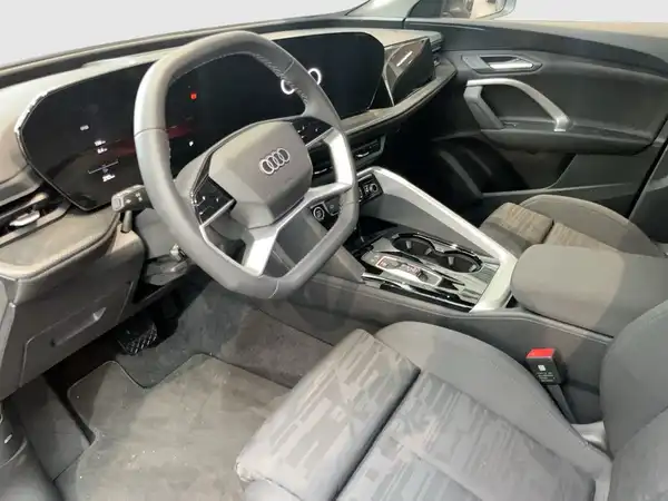 AUDI Q5 (11/16)