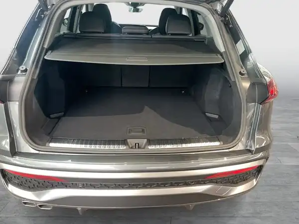 AUDI Q5 (15/16)