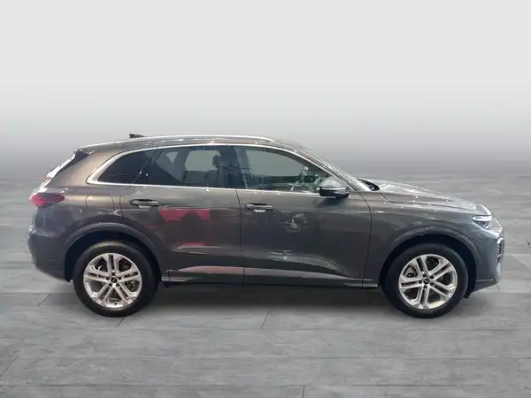 AUDI Q5 (6/16)