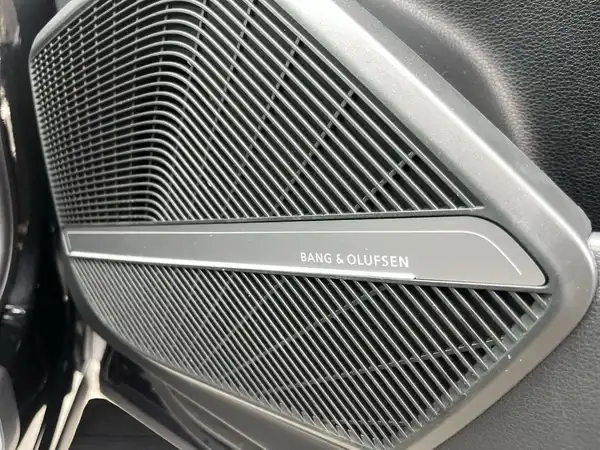 AUDI SQ5 (22/23)