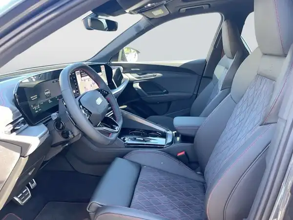 AUDI Q5 (12/24)