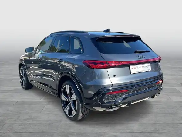 AUDI Q5 (4/24)