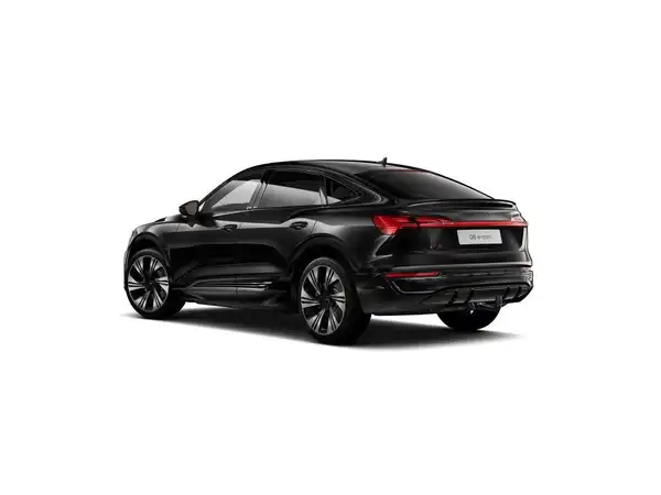 AUDI Q8 (5/13)