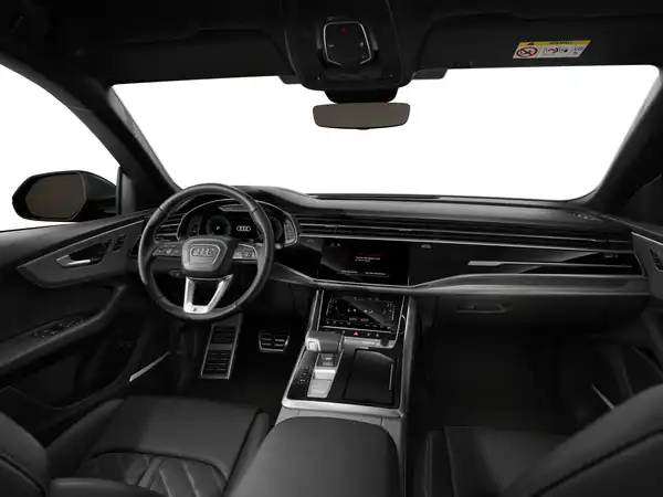 AUDI Q8 (7/10)