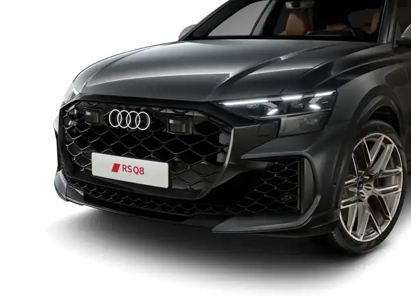 AUDI RS Q8 (6/10)