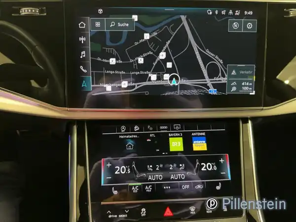 AUDI Q8 (12/17)