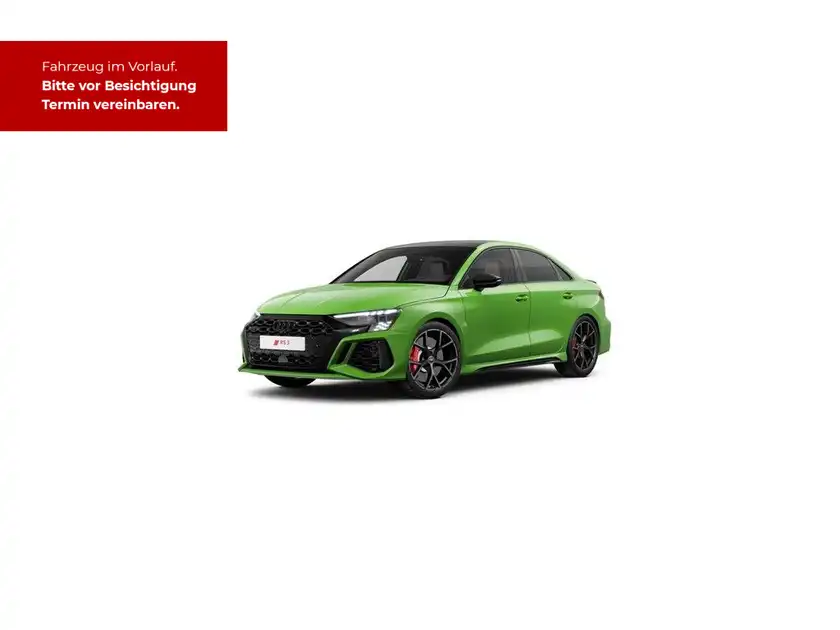 Das Bild zeigt ein grünes Fahrzeug (Audi) von der Seite. Es enthält einen markanten Text mit Informationen über den Verkauf des Fahrzeugs.