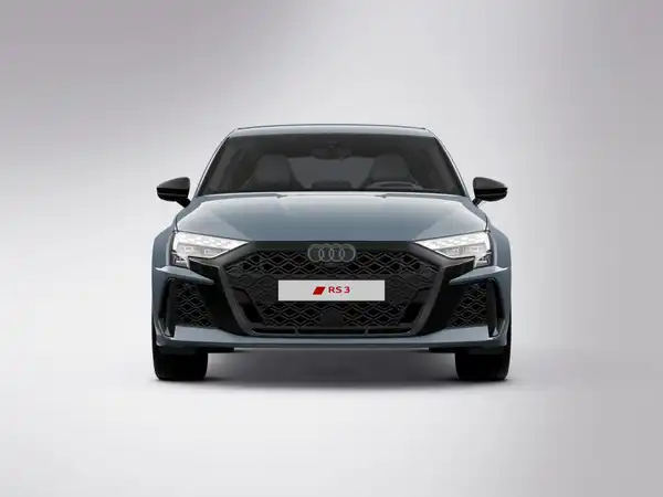 AUDI QUATTRO (3/12)