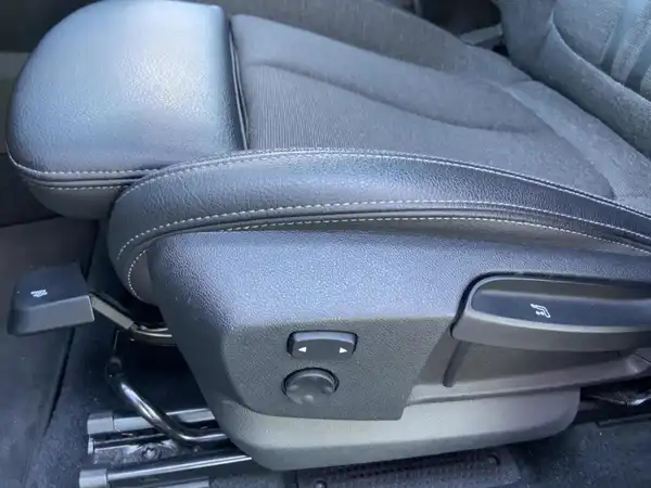 BMW 220 (14/15)