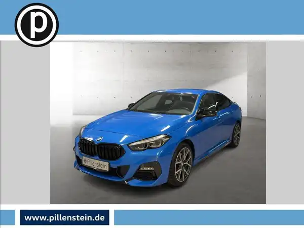 BMW 218 (1/15)