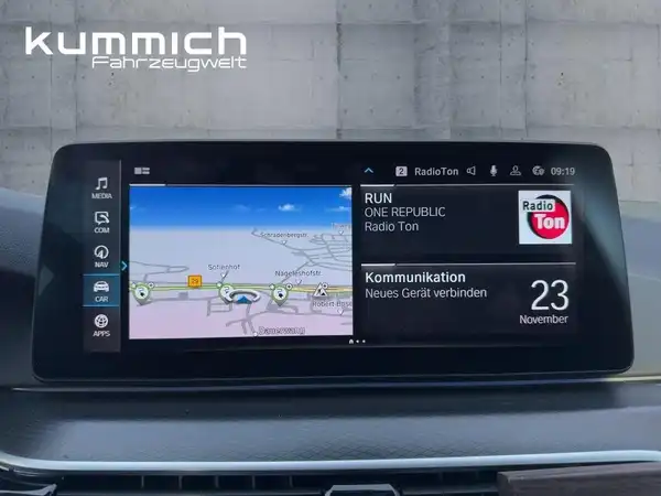 BMW 520 (9/15)