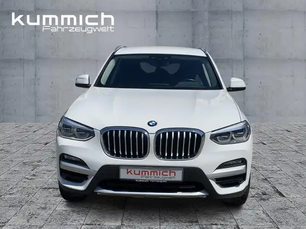 BMW X3 (2/15)