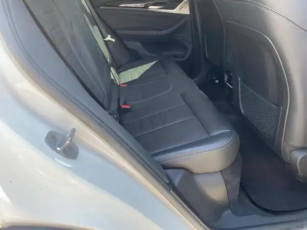 BMW X3 (12/15)