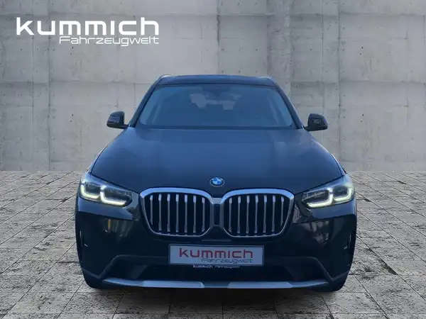 BMW X3 (2/15)