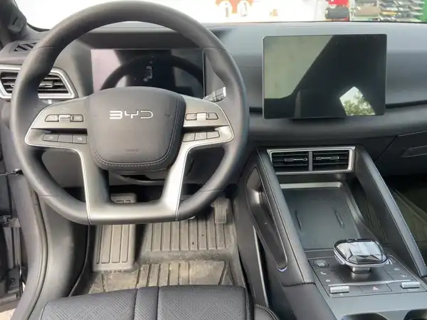 BYD ATTO 2 Active (8/15)