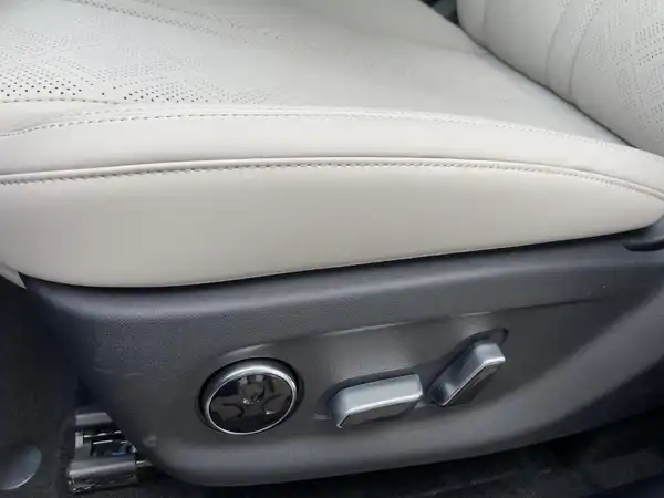 BYD ATTO 2 Comfort (14/15)