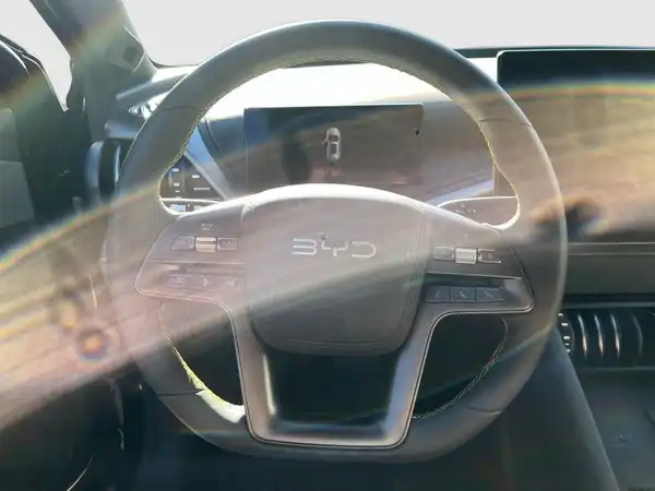 BYD ATTO 3 DESIGN (14/17)